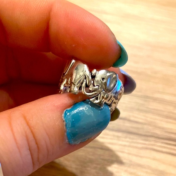 Jewelry - Sterling Silver Elephant Ring